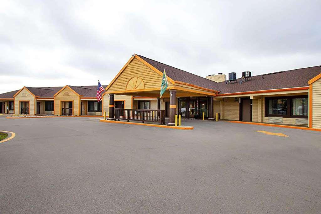 Travelodge By Wyndham Appleton Esterno foto