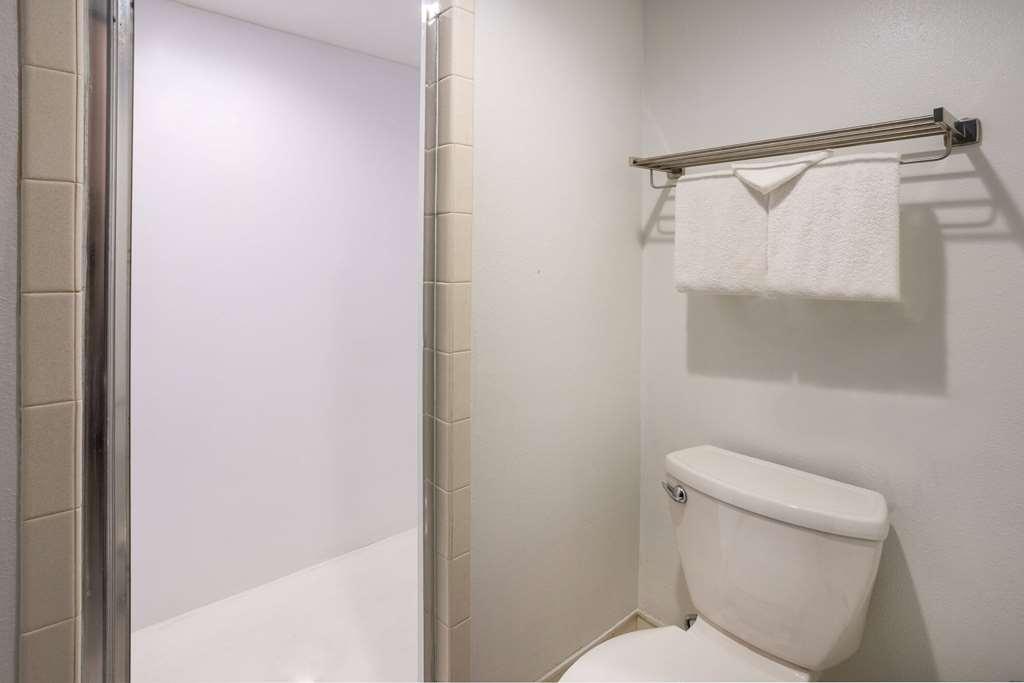 Travelodge By Wyndham Appleton Esterno foto
