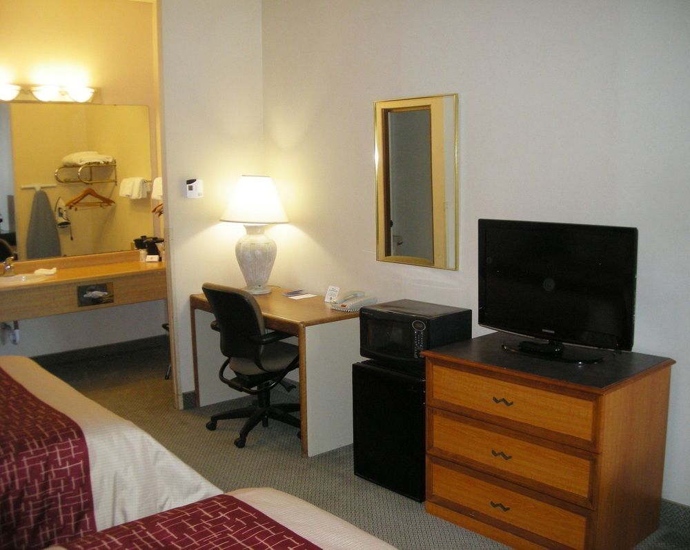 Travelodge By Wyndham Appleton Esterno foto